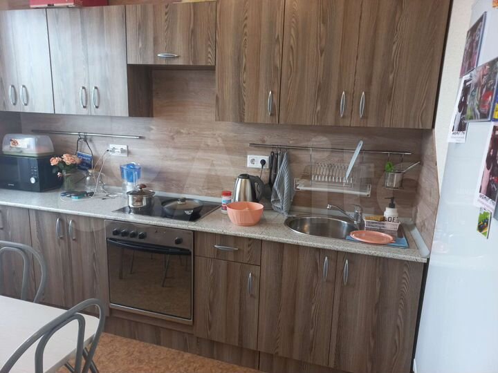 1-к. квартира, 42 м², 7/16 эт.