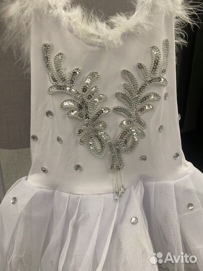 Купальник белый с юбкой пачкой