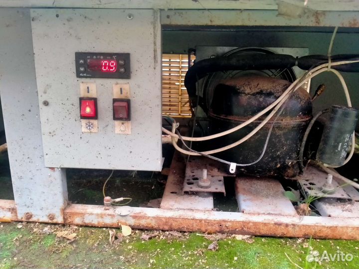 Холодильник бу маленький