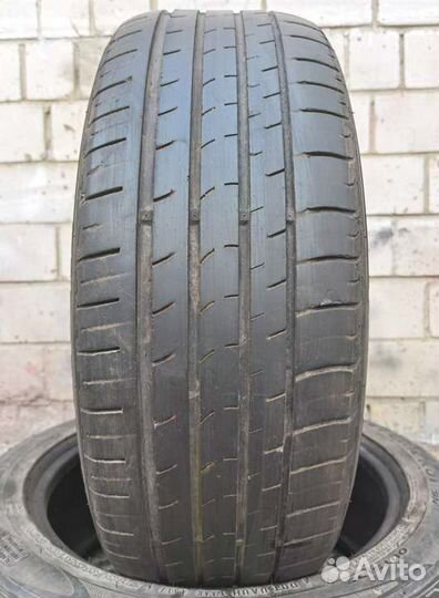 Nexen N Fera RU1 215/55 R18 99V