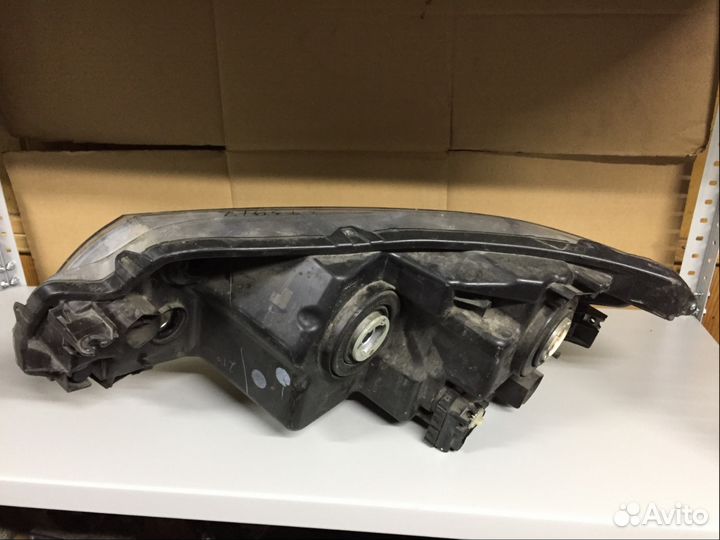Фара правая Suzuki Vitara 2016