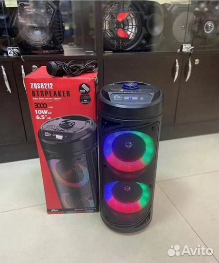 Беспроводная блютуз колонка с микрофоном