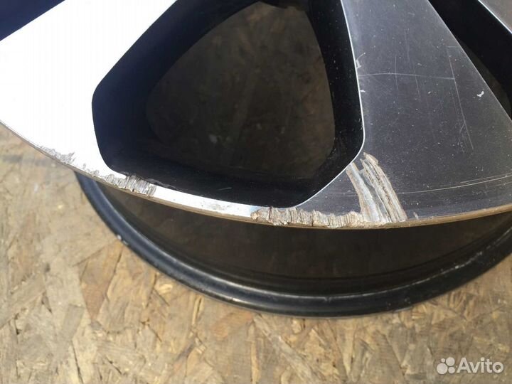 Диск литой Kia Sportage 3 SL 529103U310