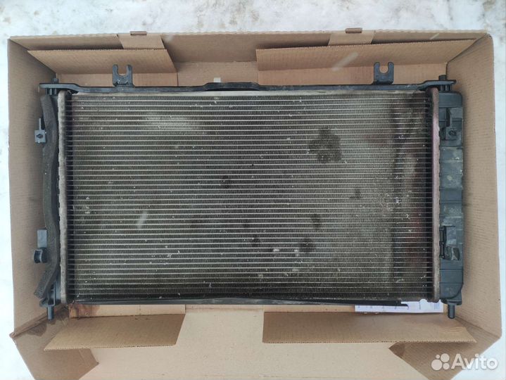 Радиатор охлаждения ваз LADA Kalina2