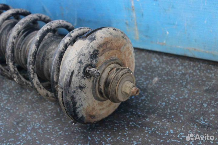 Стойка Honda Torneo (Хонда Торнео) CF 52610S0EJ03