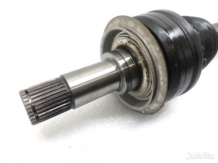 Полуось (привод) задний левый Mercedes-Benz Glc