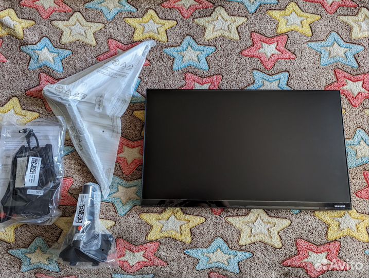 Монитор samsung