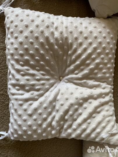 Бортики в кроватку