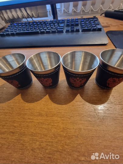 Стопка в чехле и без