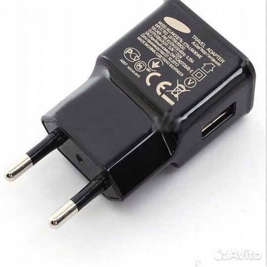 Блок питания Samsung 1 Am чёрный