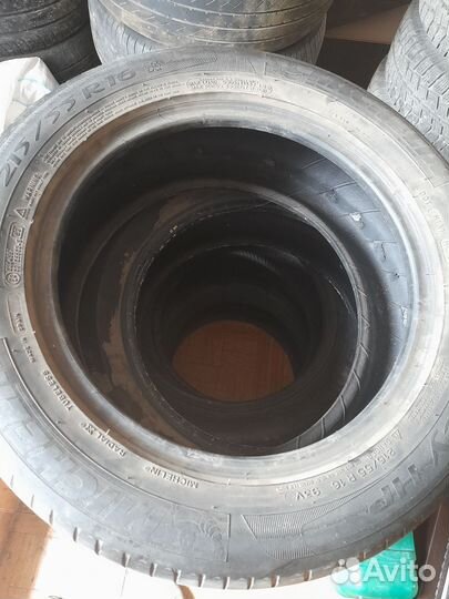 Bridgestone 613V 215/60 R16