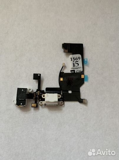 Шлейф зарядки iPhone 5