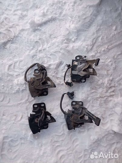 Замок капота на хонду цивик 4д