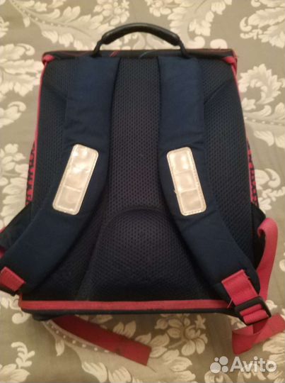 Школьный рюкзак