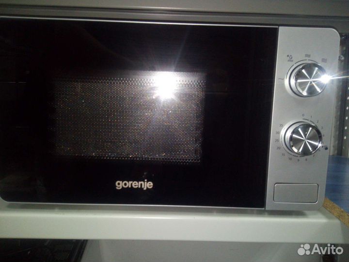 Микроволновая печь Gorenje mo17e1s