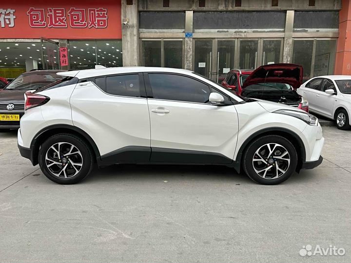 Toyota C-HR 2.0 CVT, 2021, 50 000 км