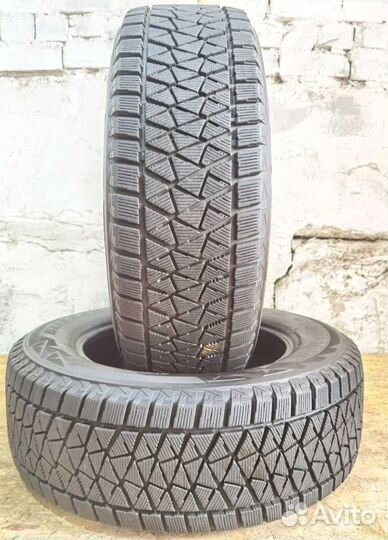 Bridgestone Blizzak DM-V2 225/65 R17 102Q