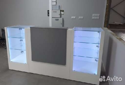 Новые Торговые Ресепшен Витрины под заказ