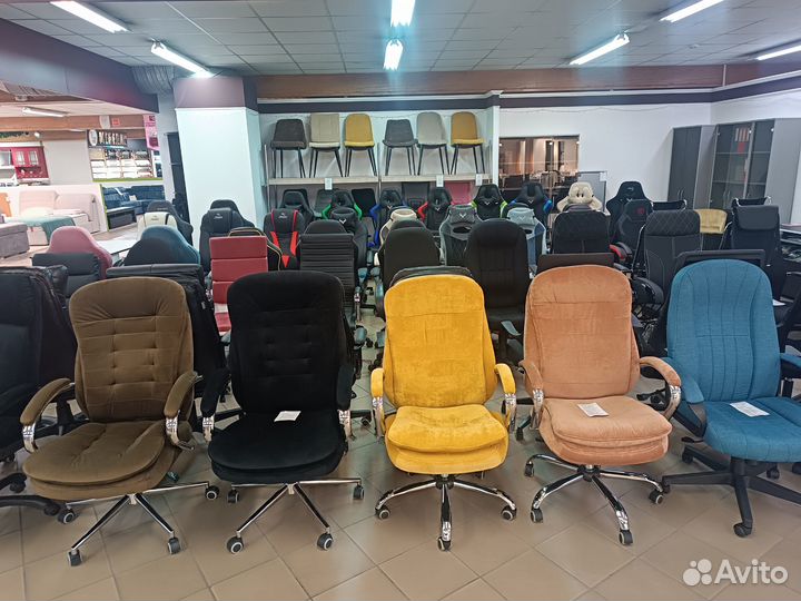 Кресло компьютерное ткань стальной каркас