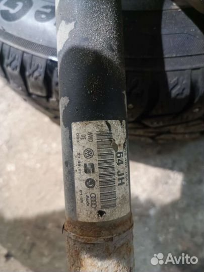 Привод правый Skoda Roomster, Fabia 1.4