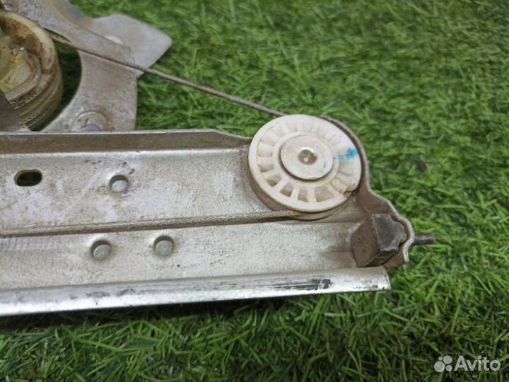 Механизм стеклоподъемника задний правый Renault