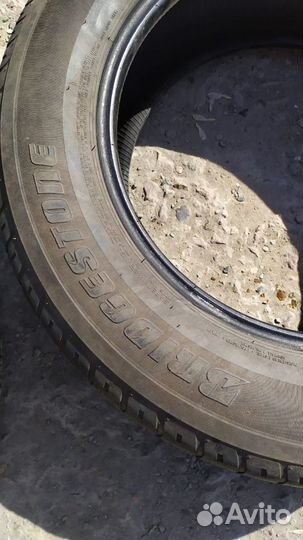 Bridgestone Dueler H/T 225/65 R17