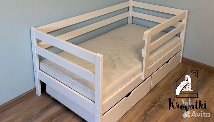 Кровать детская «Соня» с бортиком