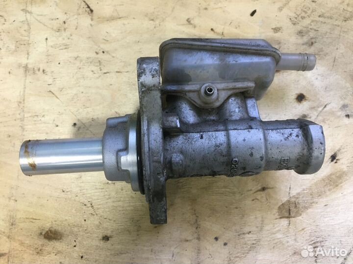 Цилиндр тормозной главный Mazda CX 7