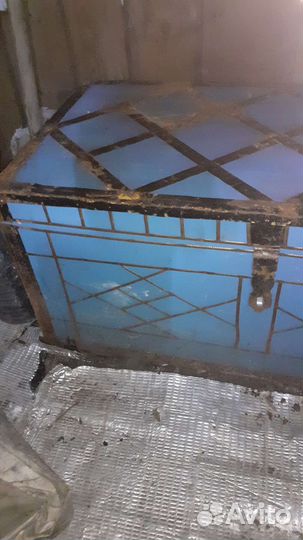 Сундук деревянный старинный