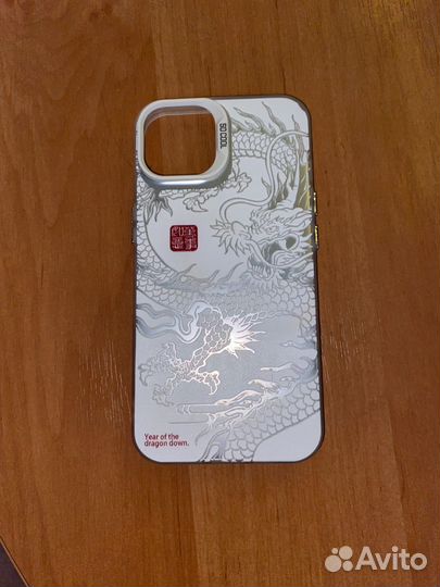 Чехол на iPhone 15