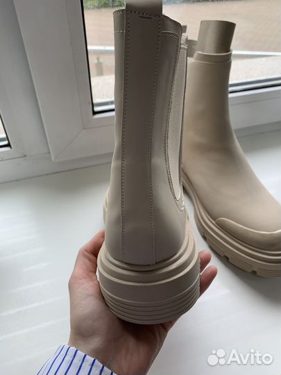 Ботинки челси женские