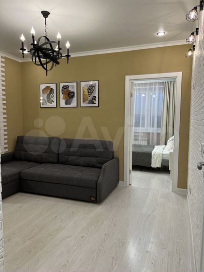 2-к. квартира, 42 м², 13/17 эт.