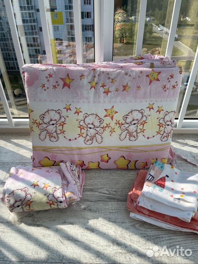 Бортики в кроватку и постельное белье