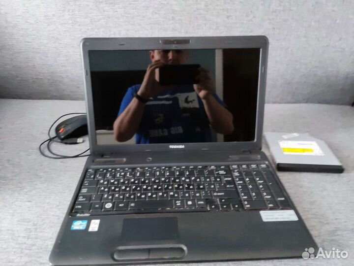 Ноутбук toshiba satellite c660