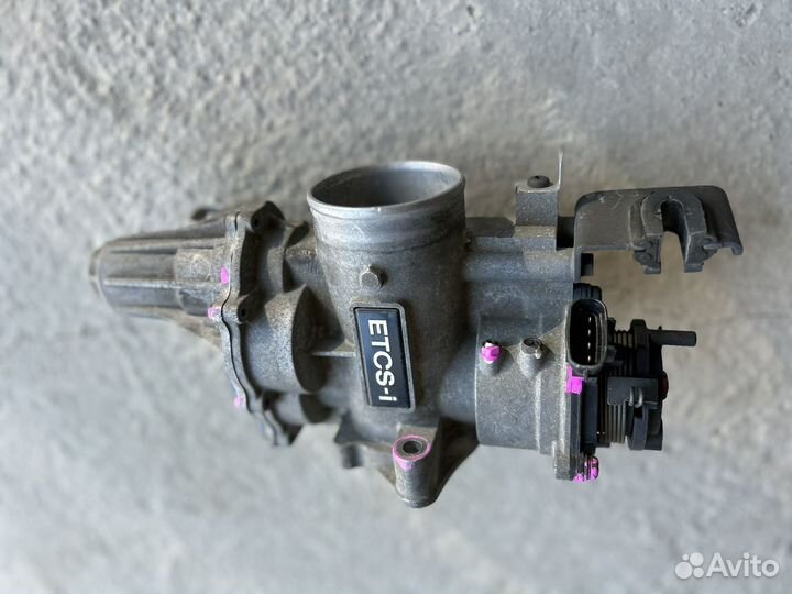 Дроссельная заслонка crown 171