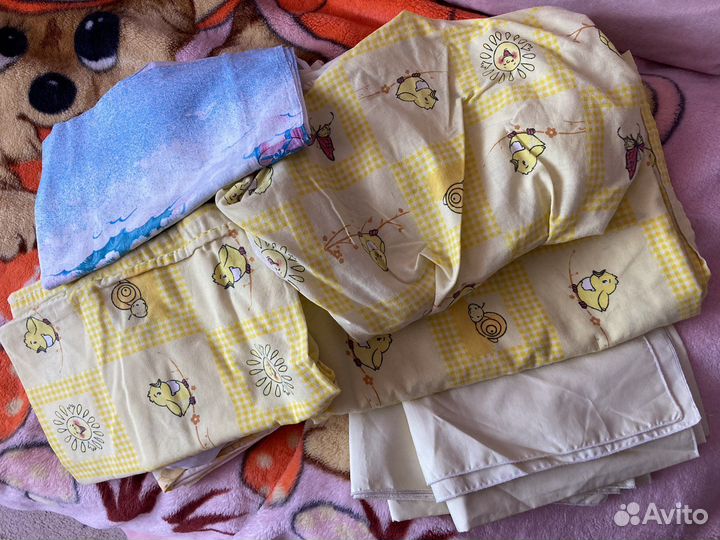 Одеяла детские, подушки, постельное бельё