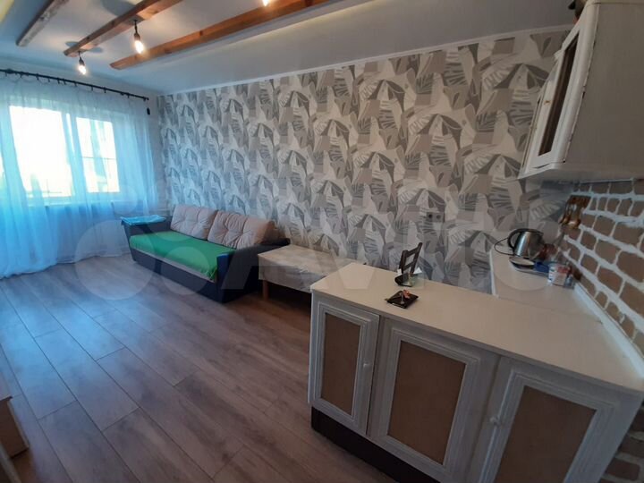 Комната 17 м² в 6-к., 4/5 эт.