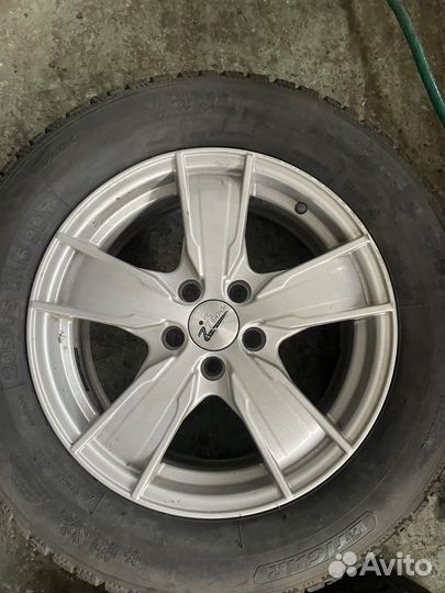 R16 Tigar Ice 205/65, PCD 5x105 DIA 56.6