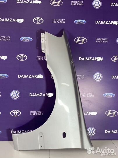 Крыло Hyundai Accent Левое Светлое Серебро