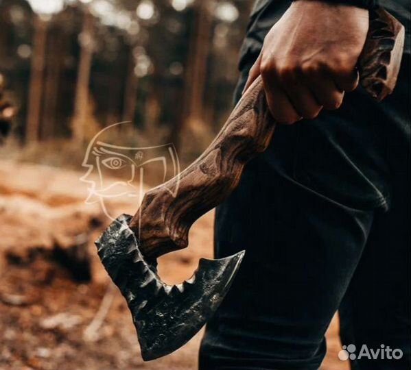 Кованый топор ручной работы Гномий Дорн