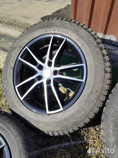 R17 Gislaved Nord Frost 200 225/65, PCD 5x114.3 DIA 67.1