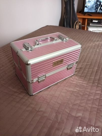 Кейс для хранения косметики