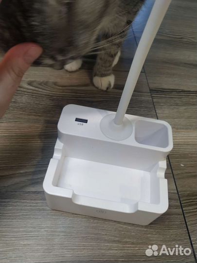 Лампа настольная беспроводная