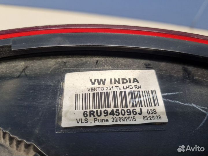 Фонарь на крыло правый Volkswagen Polo Sedan 2011