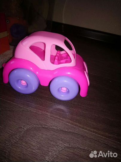 Пакет вещей на девочку рр 80-86 и игрушки