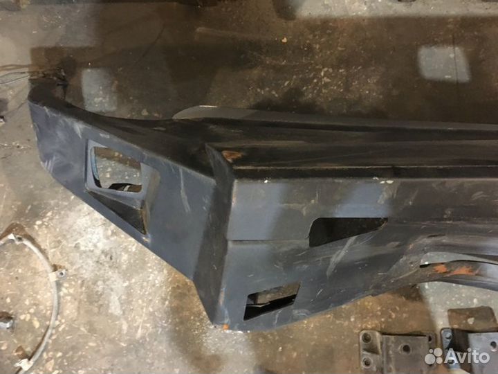 Бампер передний Mitsubishi Pajero Sport KH4W 4D56