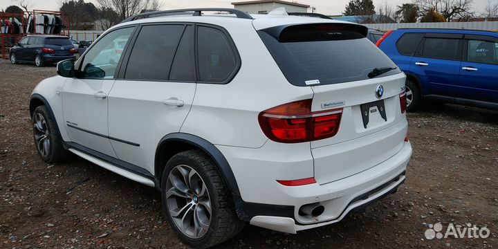 BMW X5 E70 в разбор на запчасти