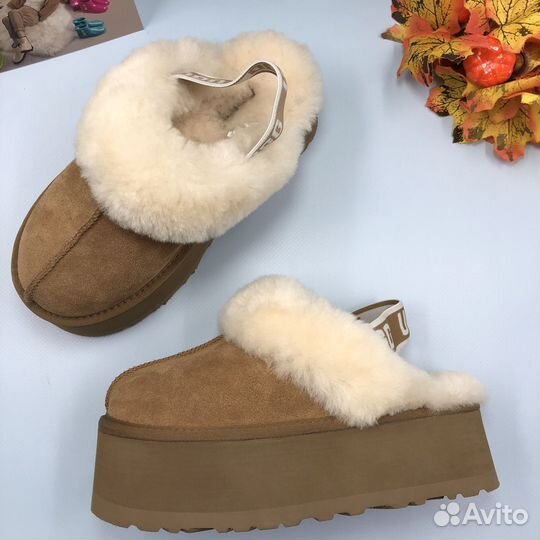 Меховые тапочки Ugg Funkette Suede Platform
