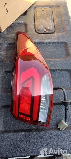 Задний фонарь kia rio 4 92402h0100