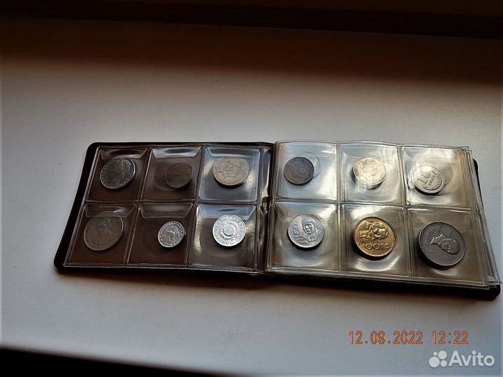 Альбом с монетами-2